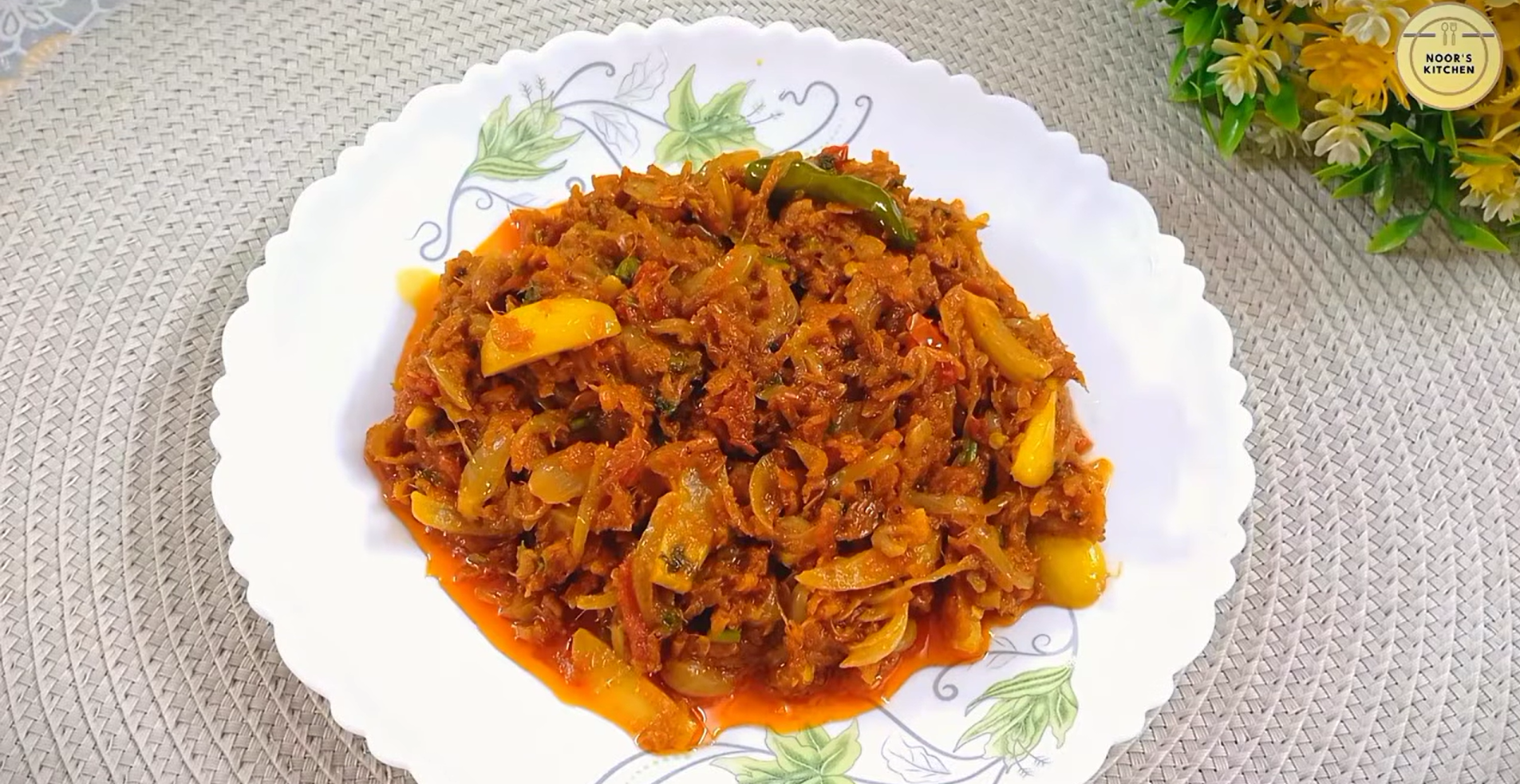 দুর্দান্ত স্বাদের চিংড়ি শুটকি ভুনা